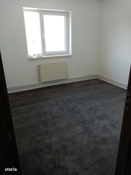 Apartament cu 4 camere în Central