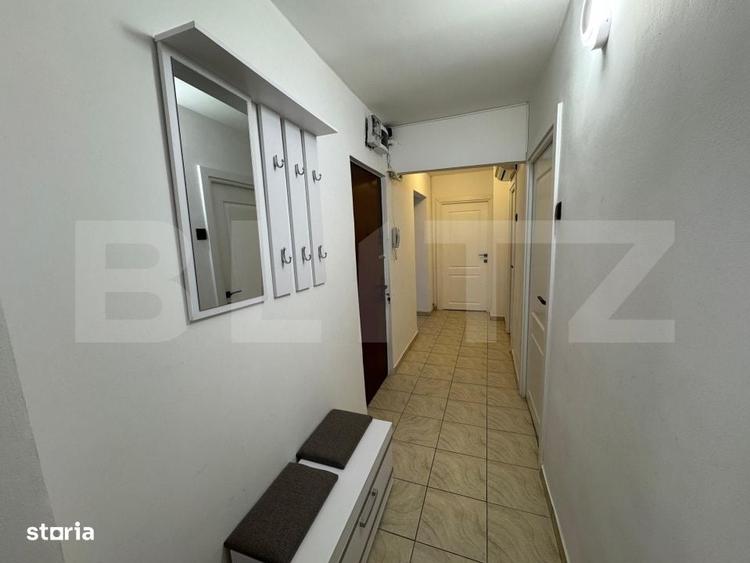 Apartament cu 3 camere decomandat în Calea București