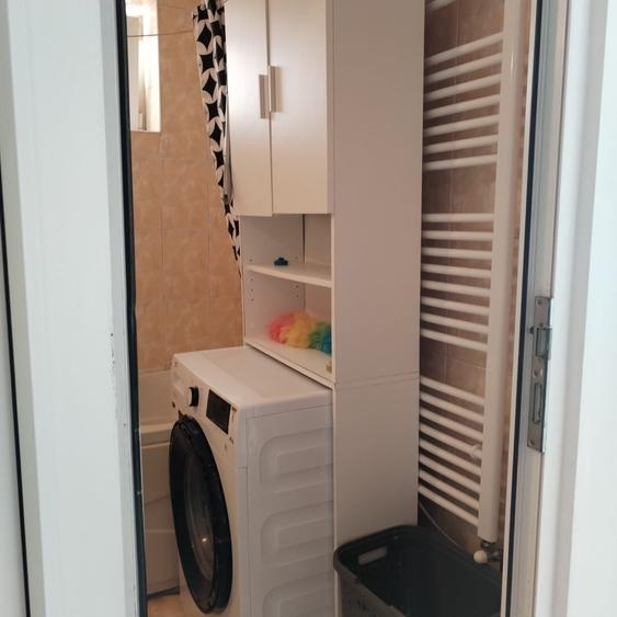 Apartament cu 3 camere semidecomandat în Fortuna