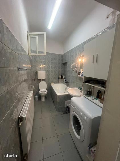 Casă cu 3 camere cu Teren 500 Mp în Central