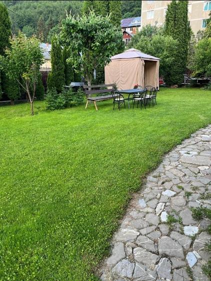 Casă cu 4 camere cu Teren 620 Mp în Sinaia