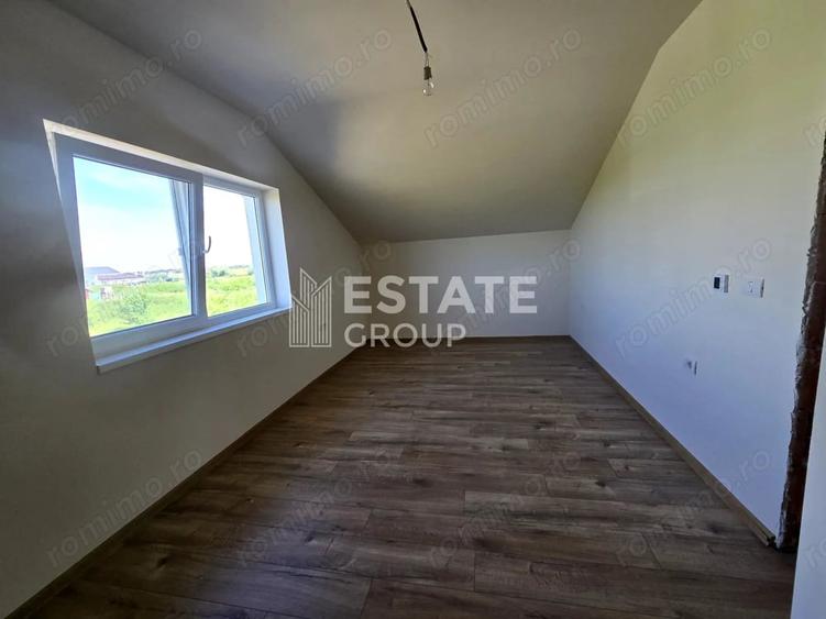 Casă cu 4 camere cu Teren 300 Mp în Calea Urseni