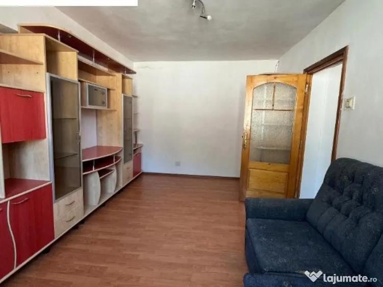 Apartament cu 2 camere decomandat în Mărăței