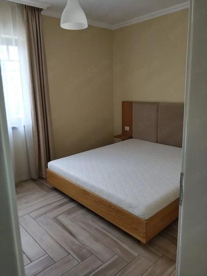 Apartament cu 2 camere semidecomandat în Dumbrăvița