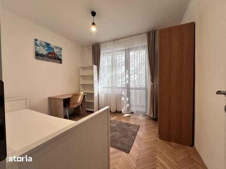 Apartament cu 3 camere decomandat în Gruia