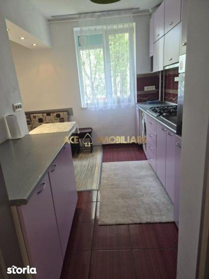 Apartament cu 3 camere, mobilat în Berceni
