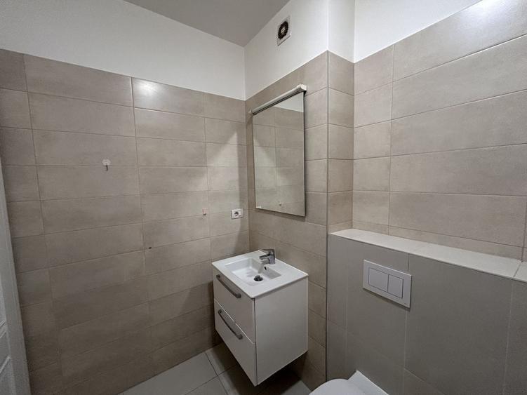 Apartament cu 2 camere decomandat, mobilat în UTA