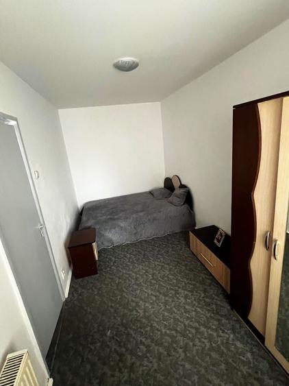 Apartament cu 3 camere în Micro 11