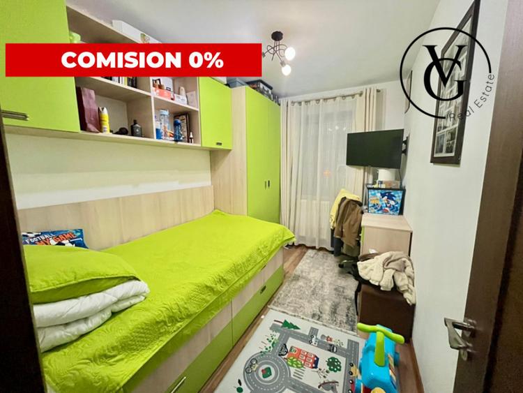 Apartament cu 3 camere semidecomandat, mobilat în Tomis Nord