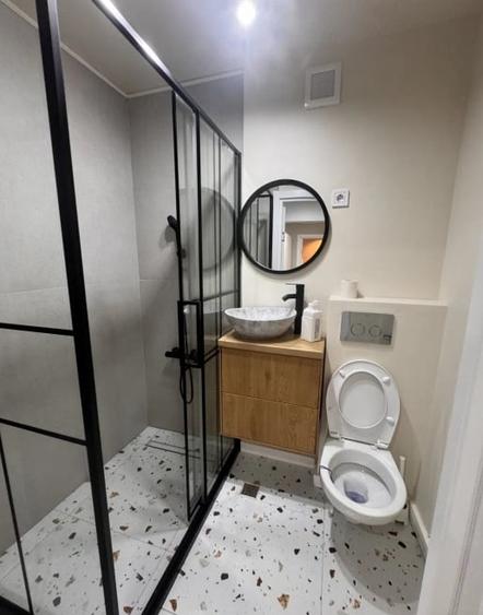 Apartament cu 2 camere decomandat, mobilat în Drumul Taberei
