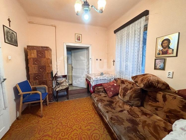 Casă individuală cu 3 camere cu Canalizare în Dâmbul Rotund