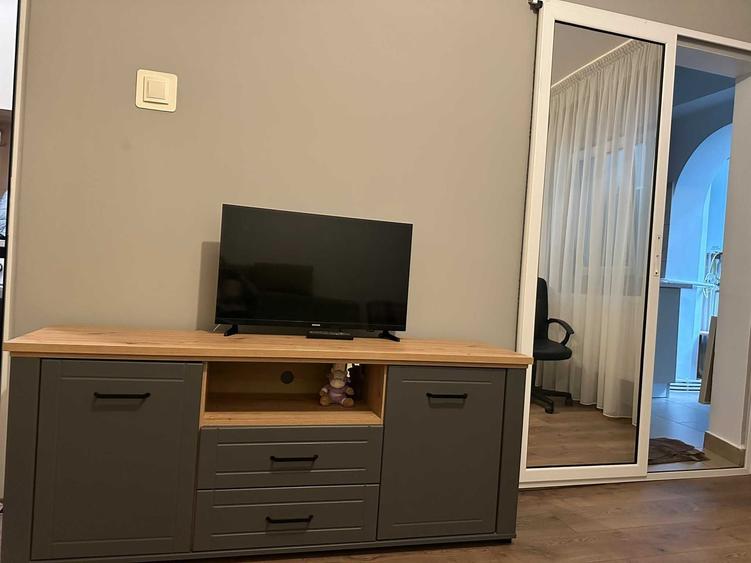 Garsonieră decomandată în Exterior Vest