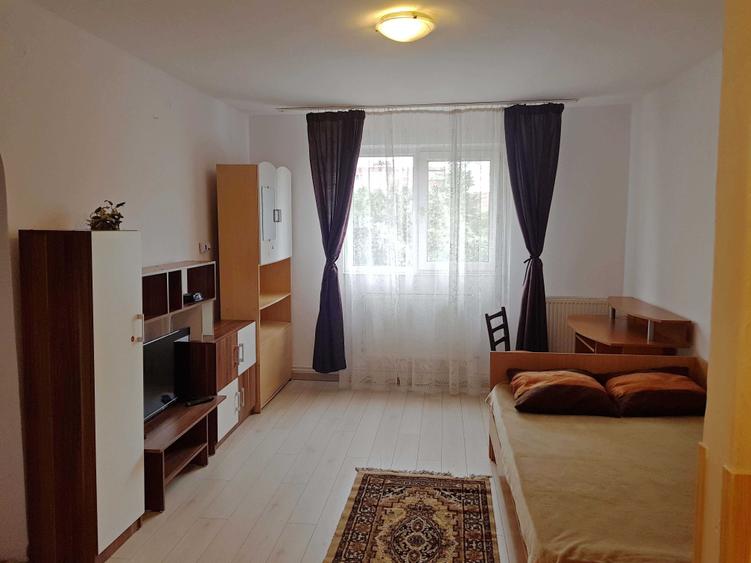 Garsonieră semidecomandată în Bartolomeu