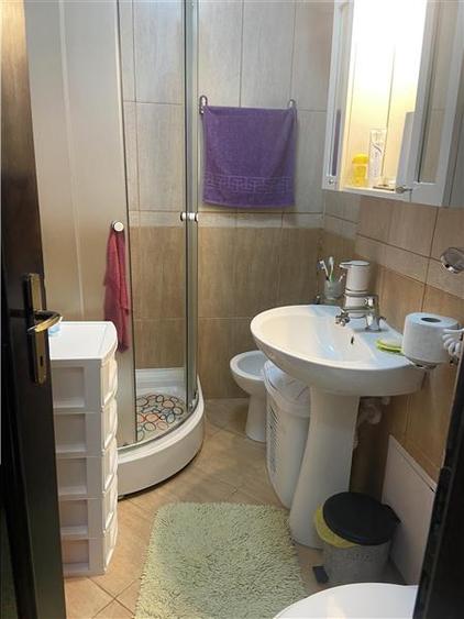 Apartament cu 2 camere nedecomandat, mobilat în Gară