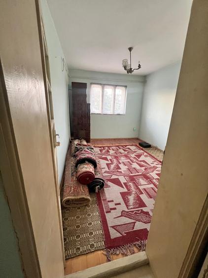 Casă individuală cu 4 camere cu Garaj în Exterior Sud