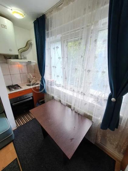 Garsonieră decomandată în Păcurari