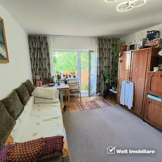 Apartament cu 2 camere decomandat în Zorilor
