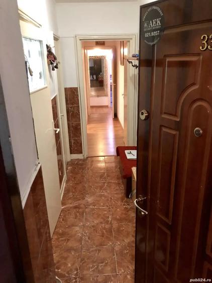 Apartament cu 3 camere în Berceni