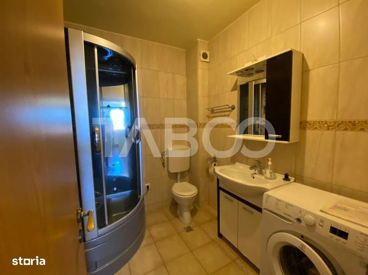 Apartament cu 2 camere decomandat în Lupeni