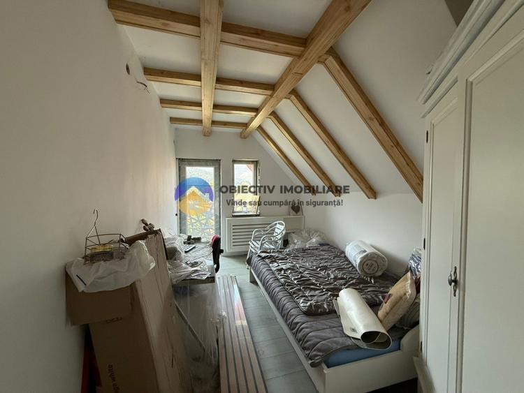 Casă individuală cu 6 camere cu Canalizare în Sărata