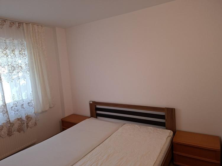 Apartament cu 2 camere semidecomandat în Exterior Vest