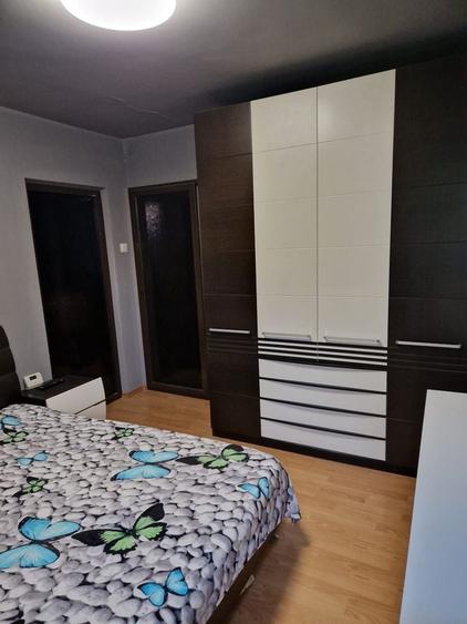 Apartament cu 2 camere semidecomandat în Țiglina 3