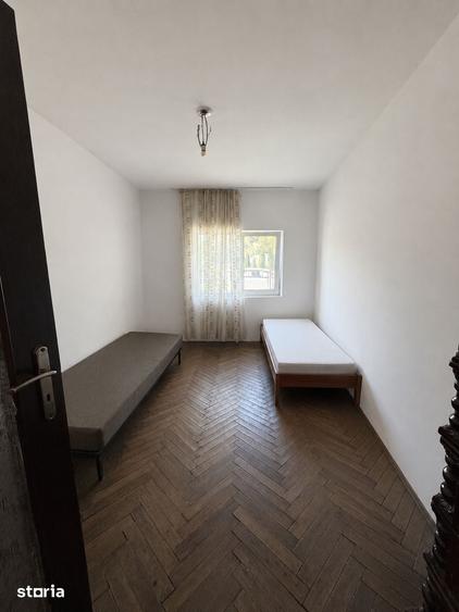 Casă cu 4 camere cu Teren 212 Mp în Sânmartin