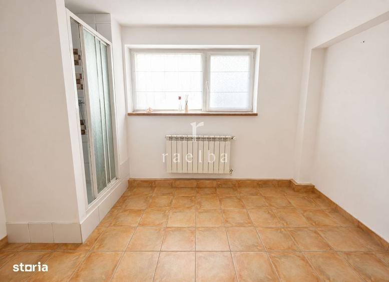 Casă cu 4 camere în Șoseaua Nordului
