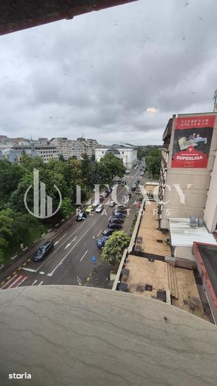 Apartament cu 4 camere decomandat în Ultracentral