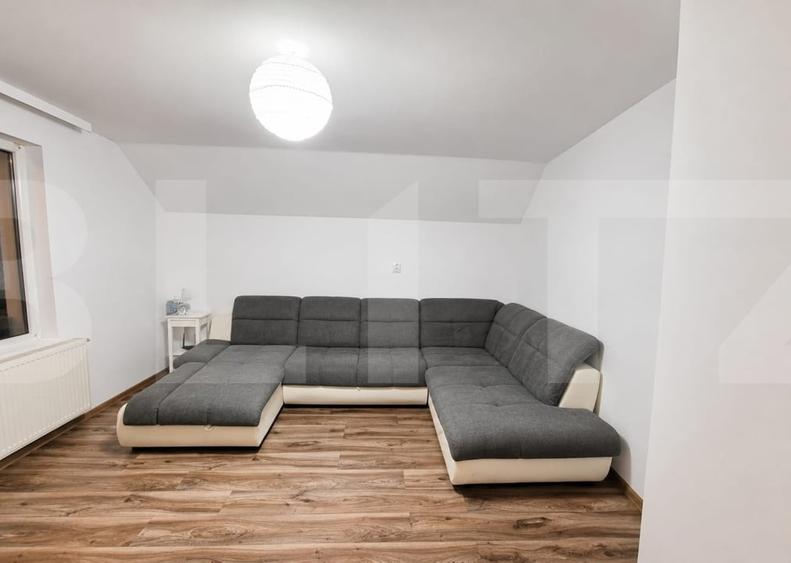 Apartament cu 3 camere decomandat, mobilat în Moșnița Nouă