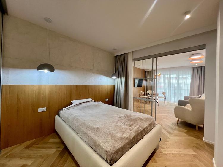 Apartament cu 2 camere semidecomandat, mobilat în Mărăști