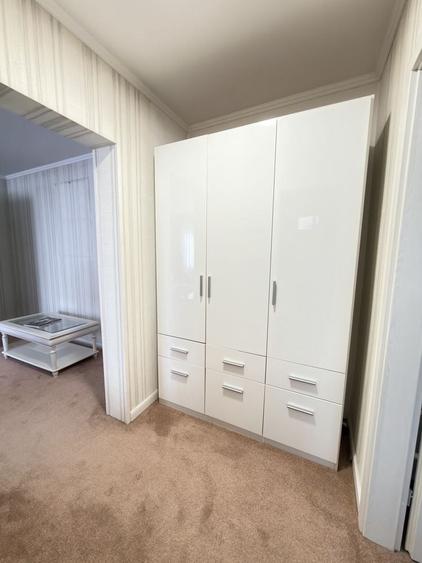Apartament cu 2 camere semidecomandat în Compozitorilor