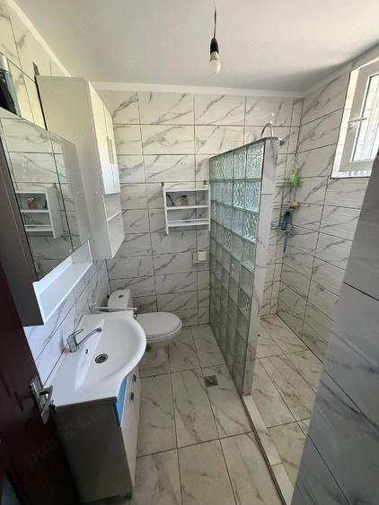 Casă cu Teren 2555 Mp în Cherestur