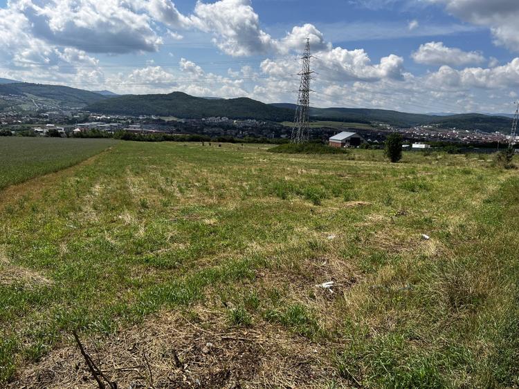 Teren Construcții extravilan de 1480 mp, în Florești