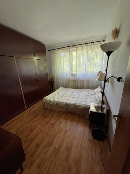 Apartament cu 2 camere semidecomandat în Pajura