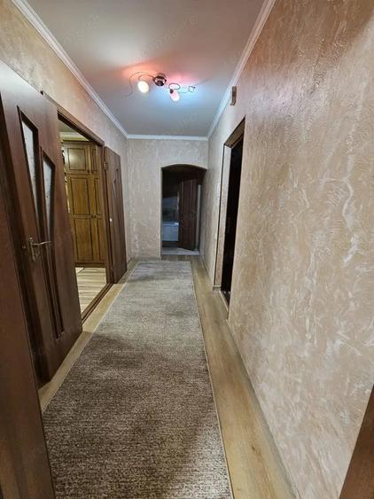 Apartament cu 2 camere decomandat în Gara de Nord