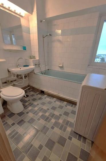 Agentie inchiriem apartament 3 camere decomandat Ultracentral-Asirom ,mobilat Centrala,AC - 8
