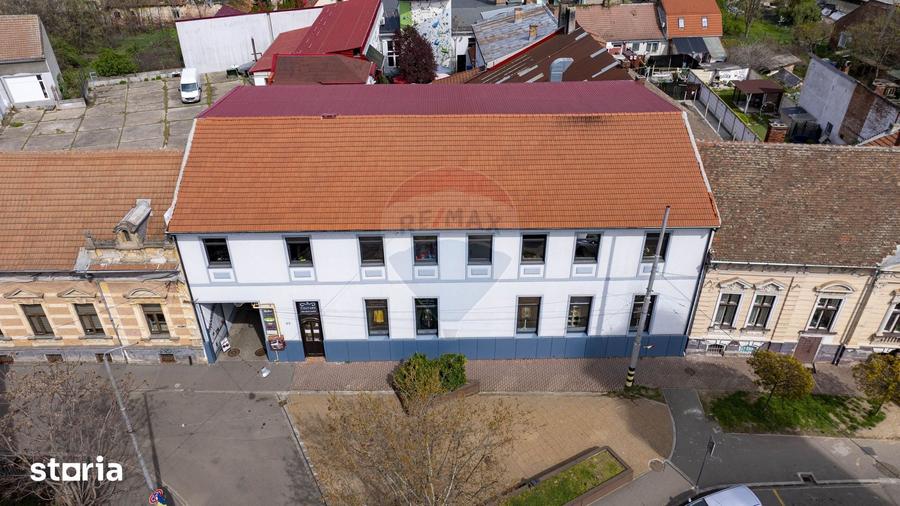 Spațiu comercial, de 2,240 mp, în Orașul Nou