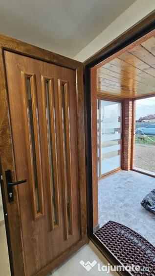 Casă cu 3 camere cu Teren 1720 Mp în Băicoi