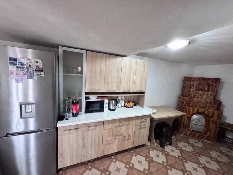 Casă cu 2 camere cu Teren 600 Mp în Central