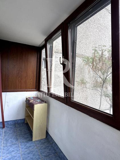 Apartament cu 3 camere decomandat în Lotus