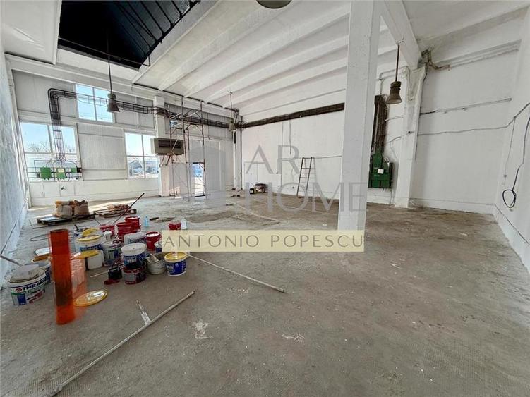 Spațiu industrial, de 212 mp, în B-dul București