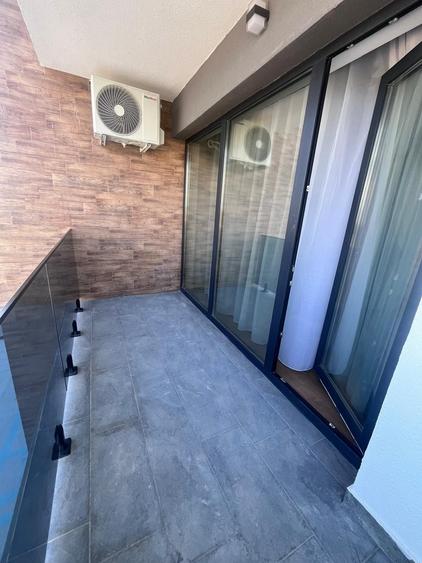 Apartament cu 2 camere decomandat în Petrești