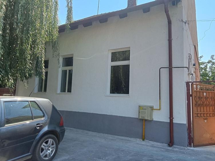 Casă cu 2 camere în Horea