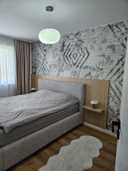 Duplex cu 4 camere cu Canalizare în Moșnița Nouă