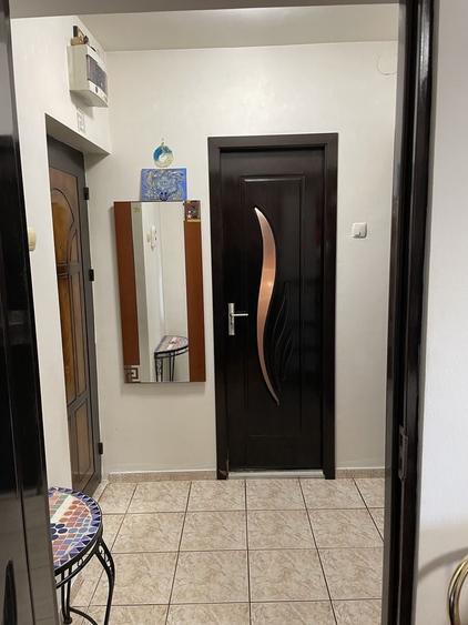 Apartament cu 2 camere decomandat în Călărași