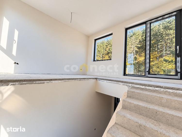 Casă cu 5 camere cu Teren 300 Mp în Iris