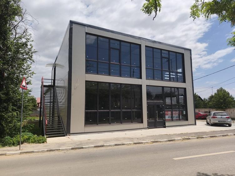 Spațiu comercial, de 375 mp, în Pantelimon