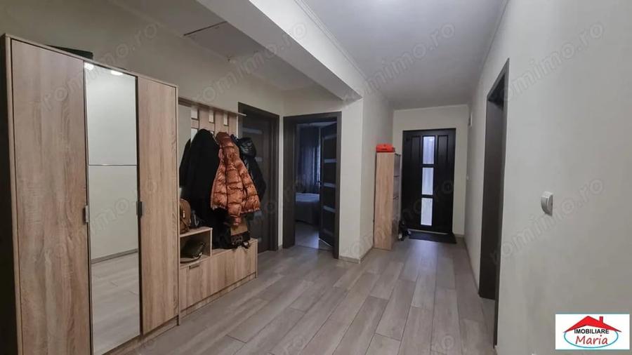 Casă cu Teren 500 Mp în Bercu Roșu