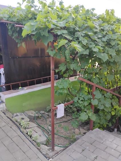 Casă individuală cu 4 camere cu Teren 300 Mp în Tătărași